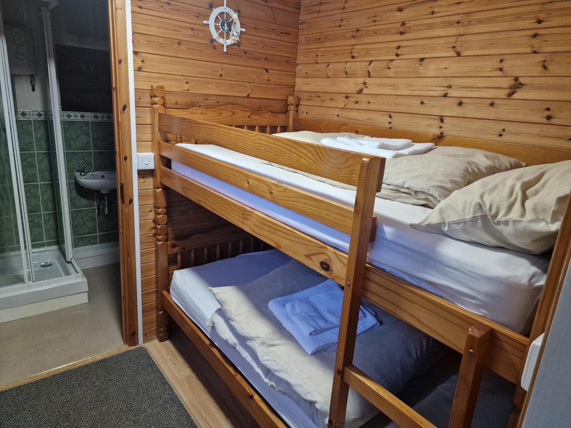 Woodvale Bungalow Little Haven Luaran gambar
